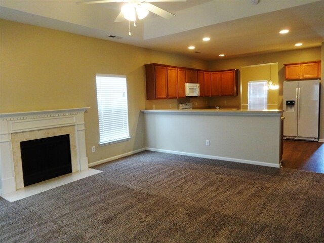 Building Photo - 118 Cannonsmill Ln