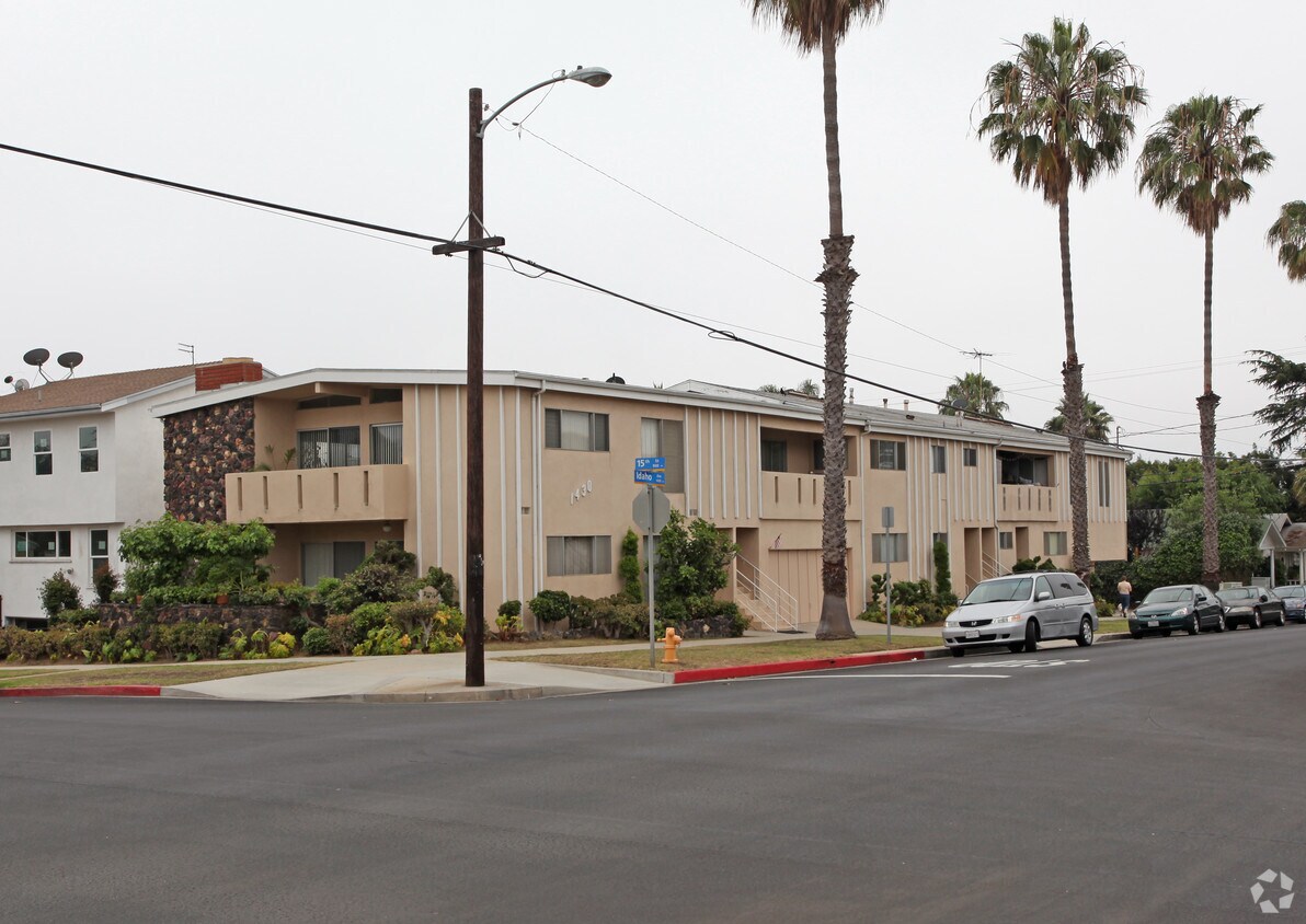 Foto principal - 1430 Idaho Ave