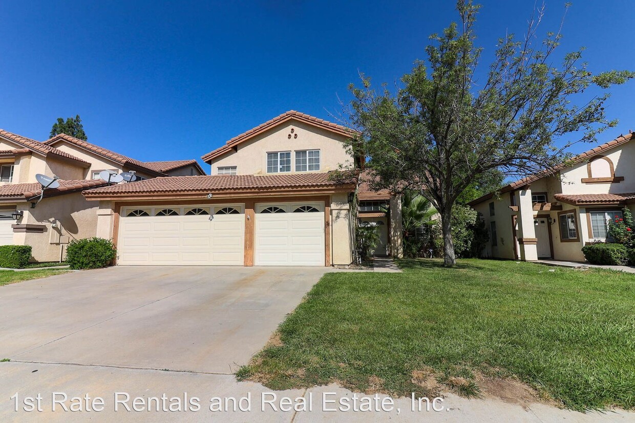 4 br, 3 bath House - 16170 Isla Maria Cir Photo