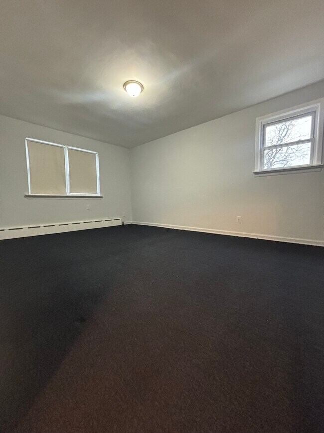 Foto del edificio - 2090 Bragg St