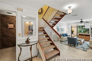 Foto del edificio - 725 Windermere Way
