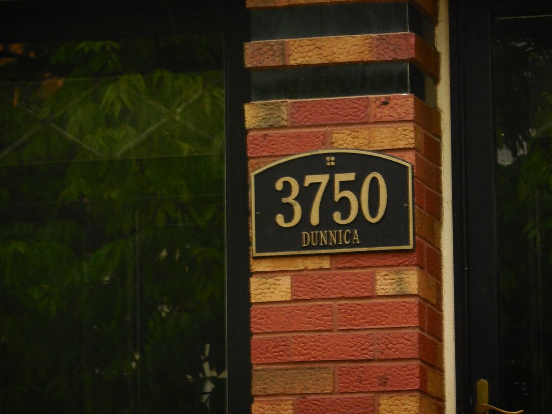 Primary Photo - 3750 Dunnica Ave