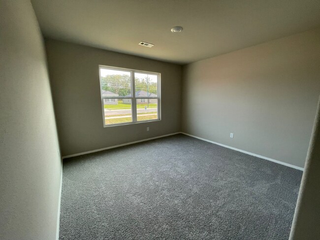 Foto del edificio - 1406 E Piedmont Ct