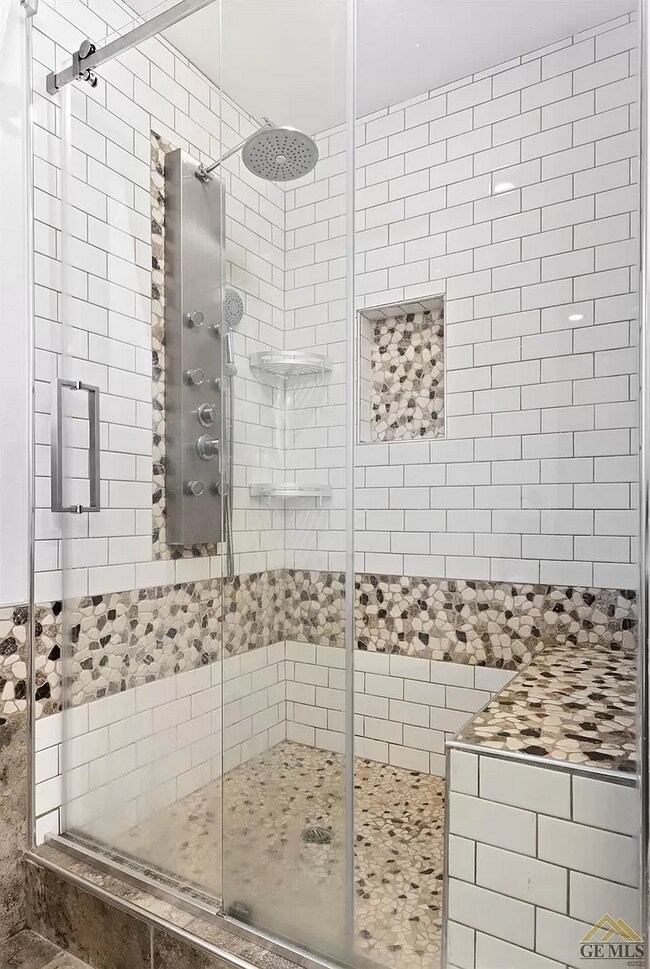 Foto del edificio - 427 Woodlands Meadow Ct