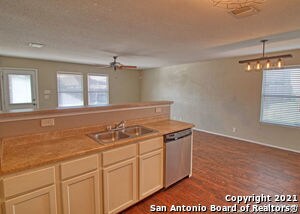 Foto del edificio - 25503 Little Brook