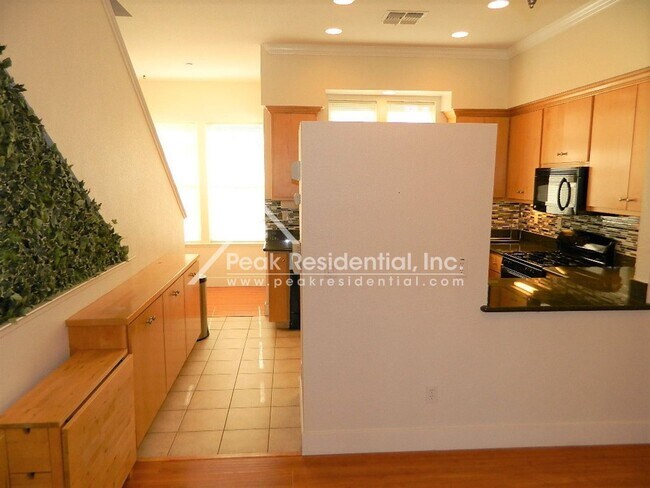 Building Photo - 3 br, 2.5 bath House - 243 McDowell Lane