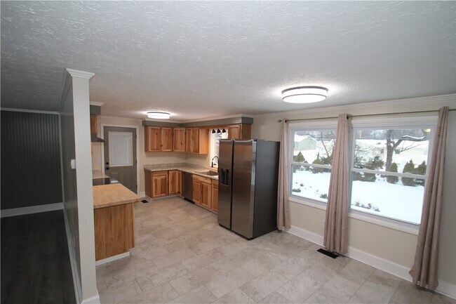 Foto del edificio - 103 Virginia Manor Rd