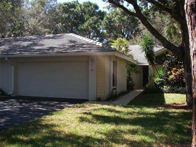 Foto del edificio - 231 Southampton Ln