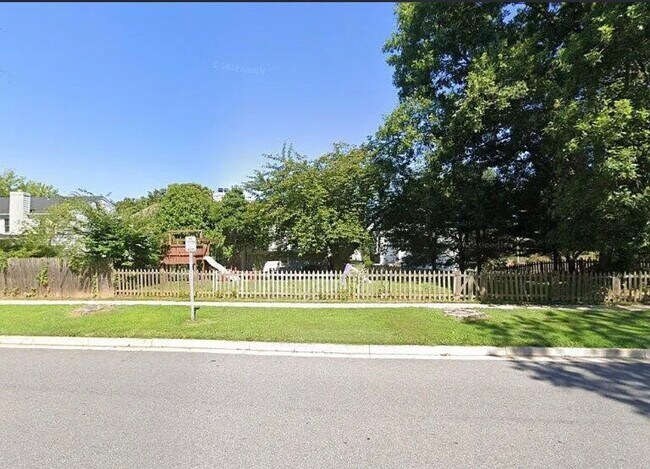 Foto del edificio - 12907 Alderleaf Dr