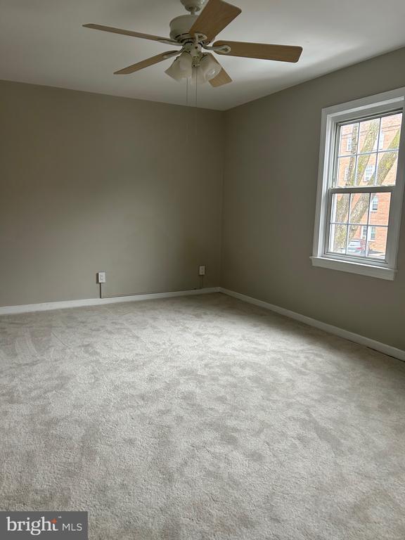 Foto del edificio - 5012 Columbia Pike