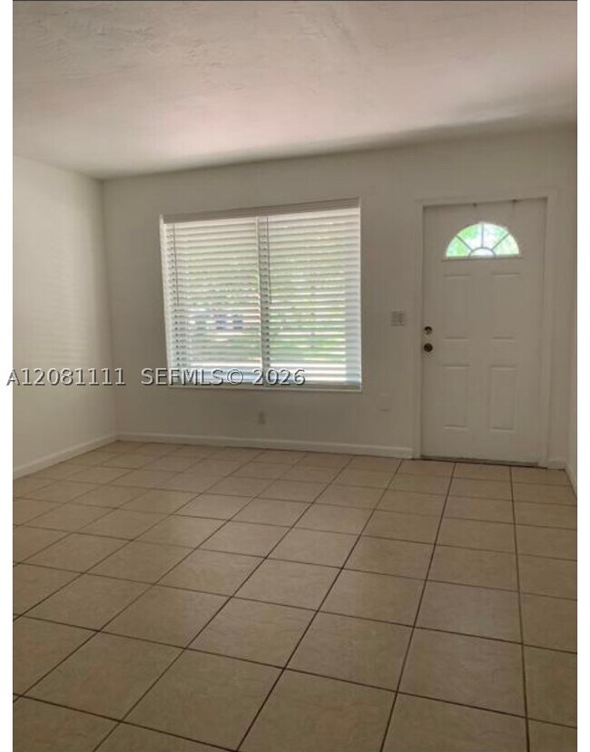 Foto del edificio - 401 SW 8th St