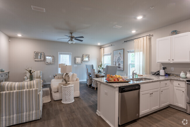 Interior Photo - Gulf Stream Townhomes