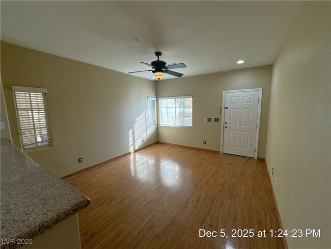 Foto del edificio - 11143 African Sunset St