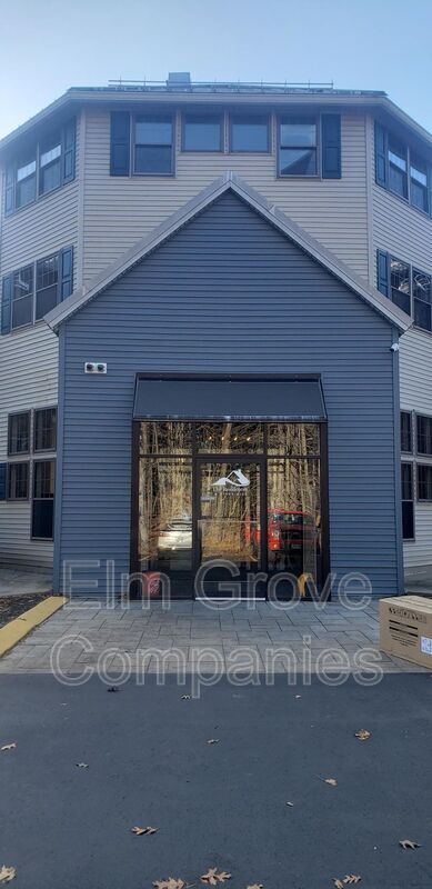 Foto del edificio - 512 W River Rd