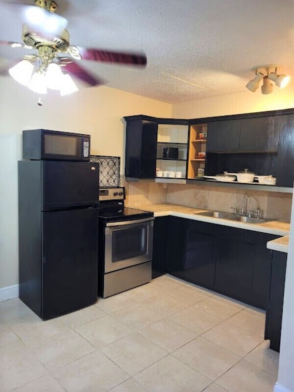 Foto principal - 1674 Louis Dr