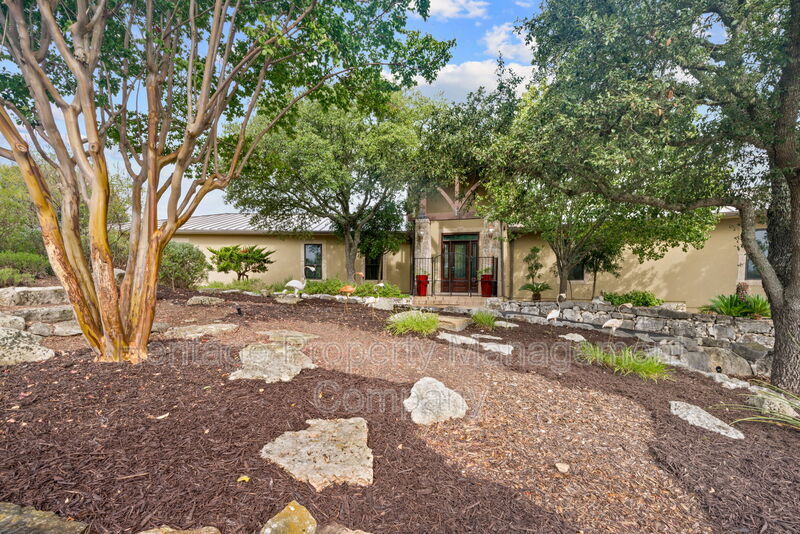 Foto principal - 2162 River Way