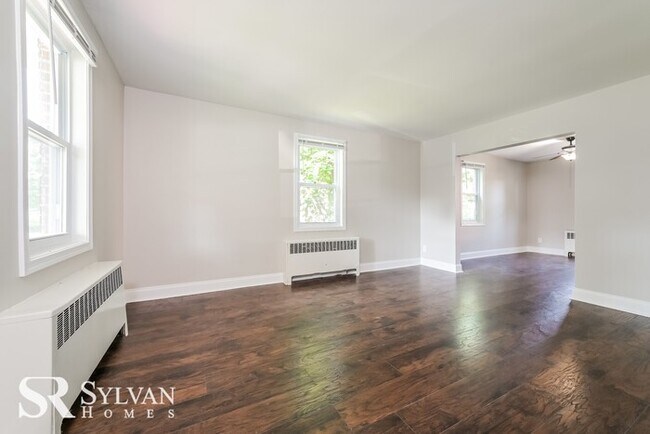 Building Photo - The Lifestyle You Deserve.
