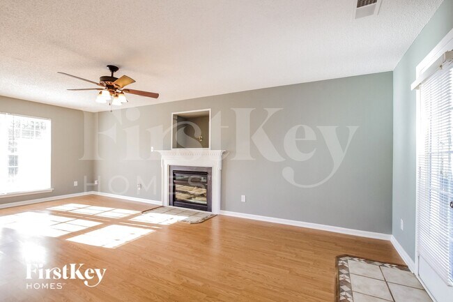 Foto del edificio - 3226 Meadow Stone Ct