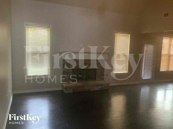 Foto del edificio - 1045 Ruddy Duck Dr