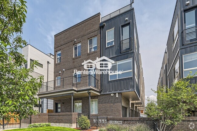 Building Photo - 1284 Stuart St