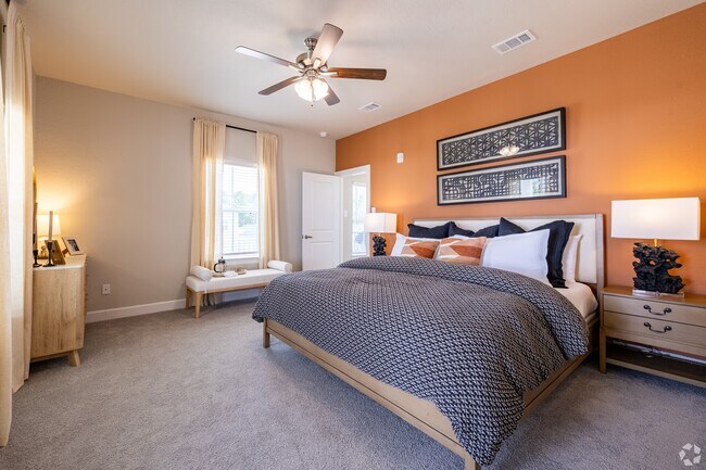 Foto del edificio - Live Rent-Free Up to 8 Weeks!