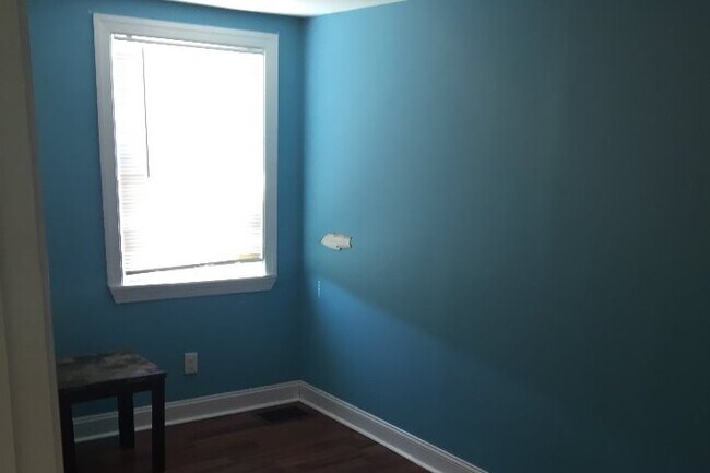 Habitación - 5304 Harbison Ave