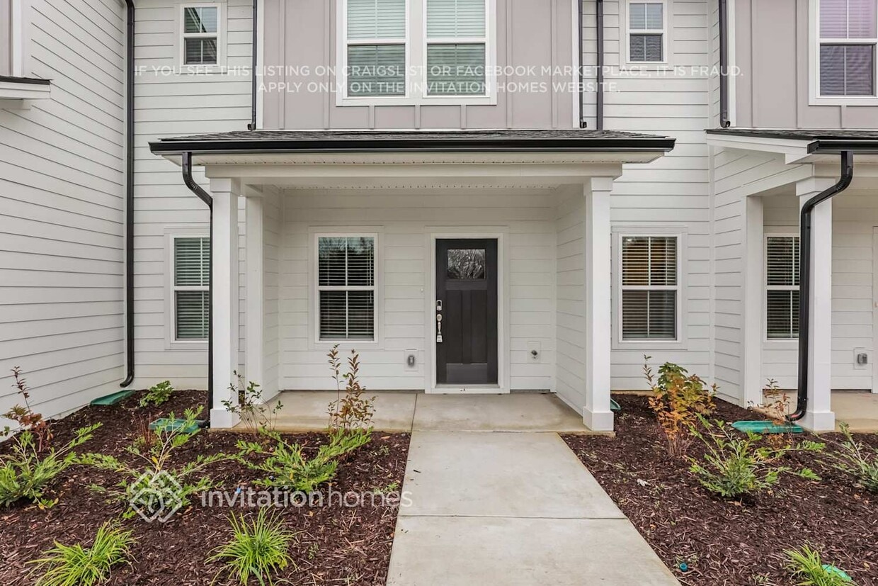 Primary Photo - 128 Maybrook Dr