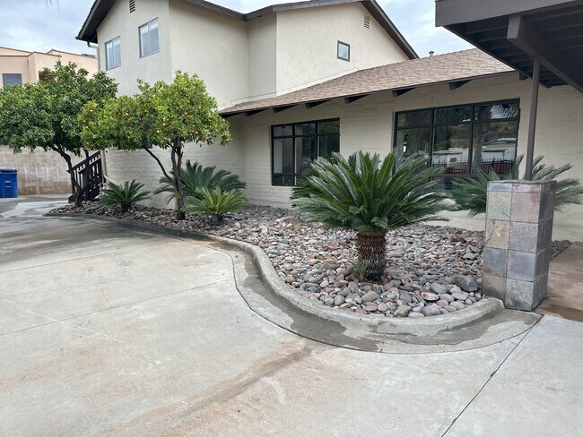 Foto del edificio - 1453 N 2nd St