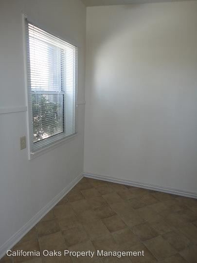 Foto del edificio - 2457-2461 Pierpont Blvd