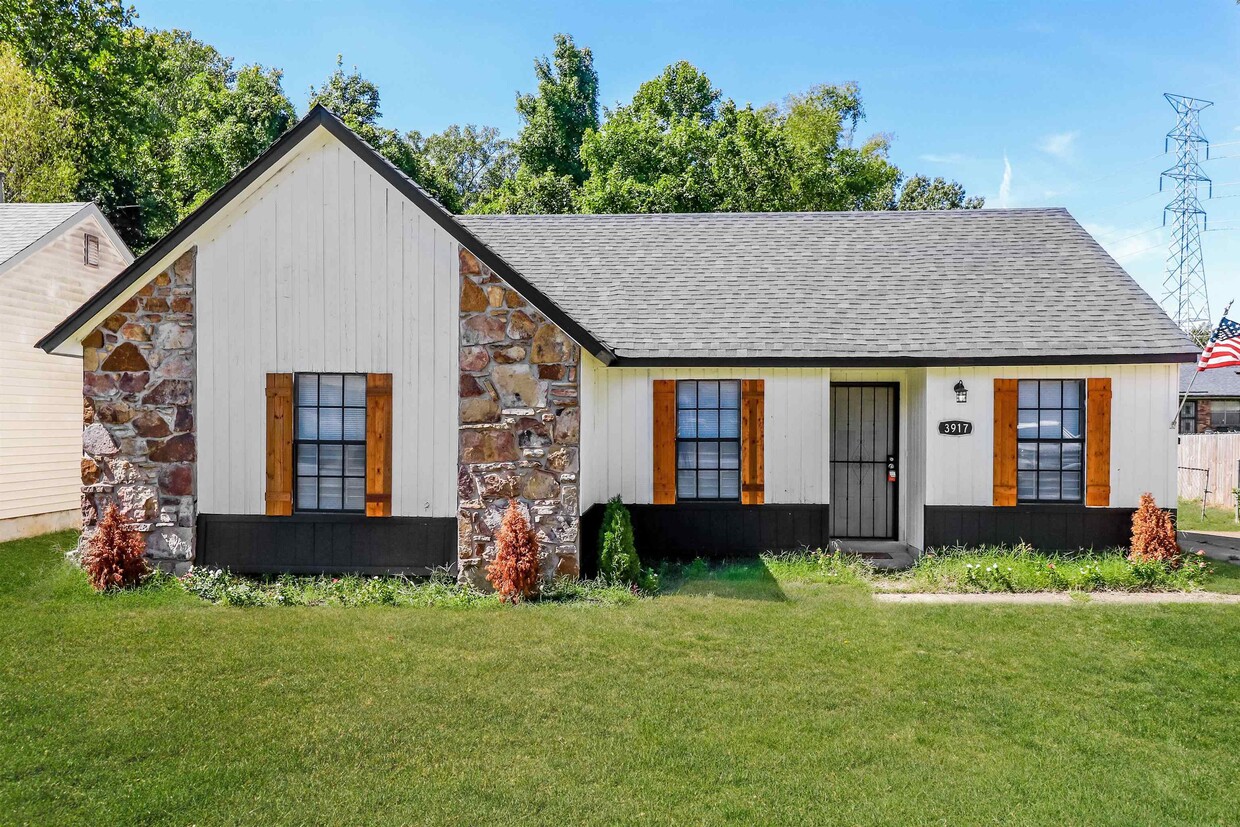 Primary Photo - 3917 Kerwin Dr