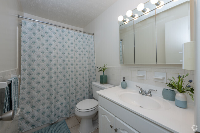 Baño de Lexington - Pleasant Hills