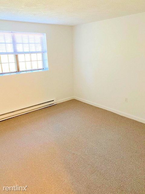 Building Photo - 1 br, 1 bath Apartment - 89 Elmwood Park