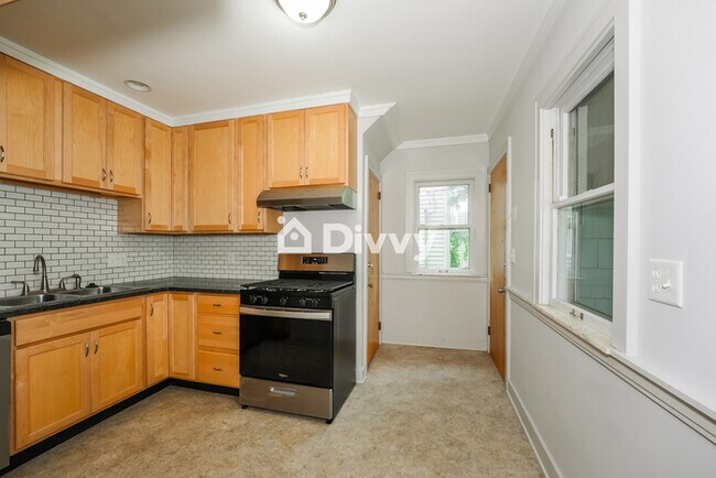 Foto del edificio - 923 Greyton Rd