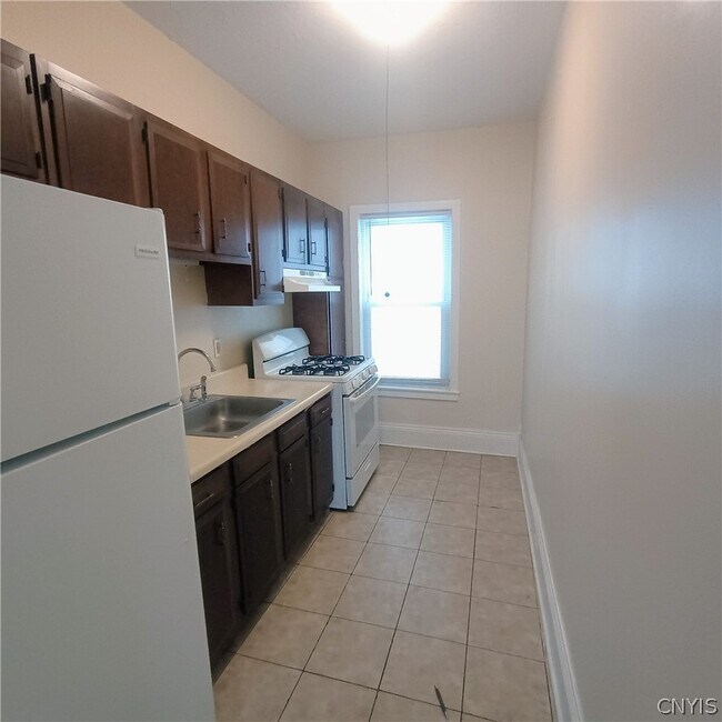 Foto del edificio - 421-423 Ulster St