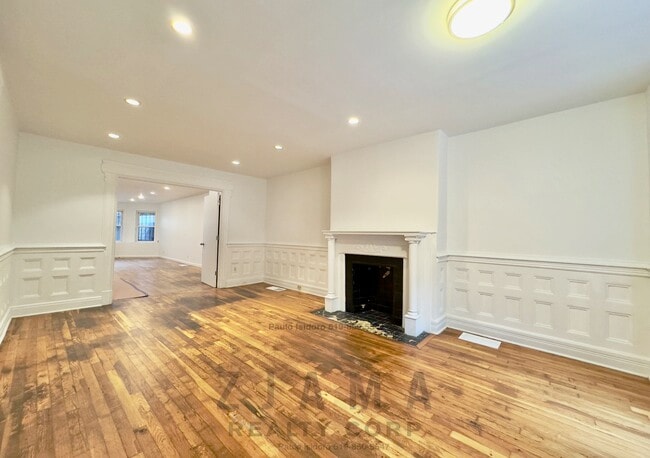 Building Photo - 595 Eastern Pkwy