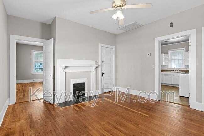 Building Photo - 1815 Starnes St