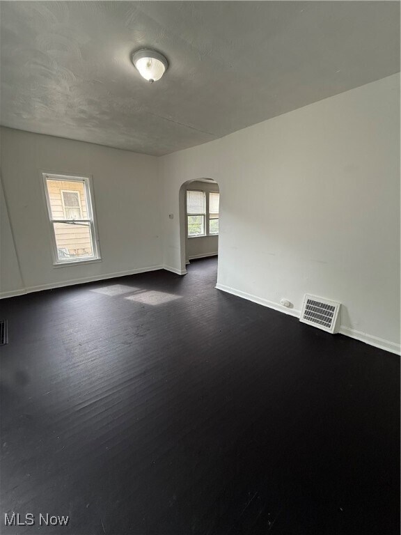 Foto del edificio - 1057 Joy Ave