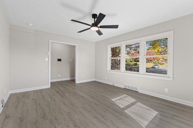 Foto del edificio - 1200 Lockland Ave