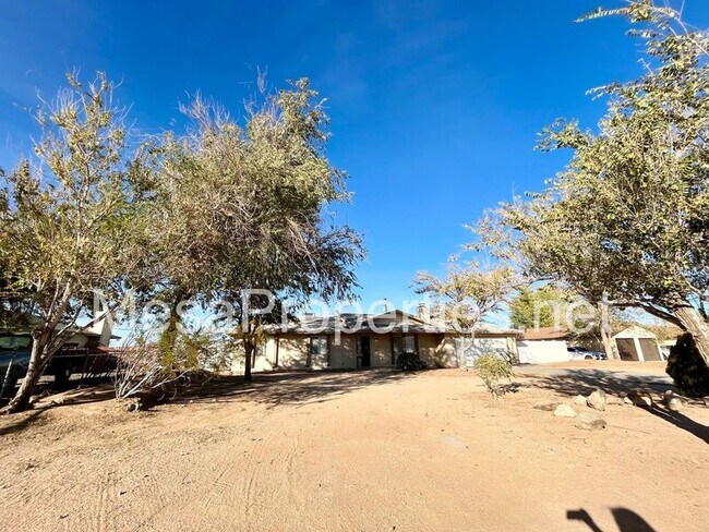 Foto del edificio - 22854 Itasca Rd