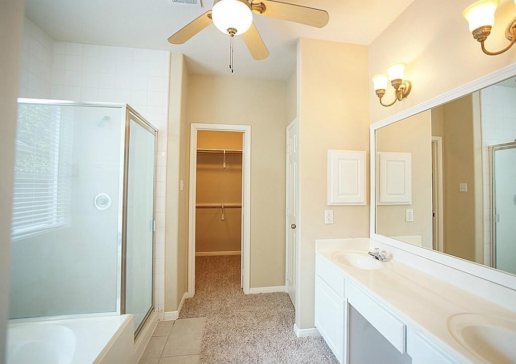 Foto del edificio - 21645 Forest Colony Dr