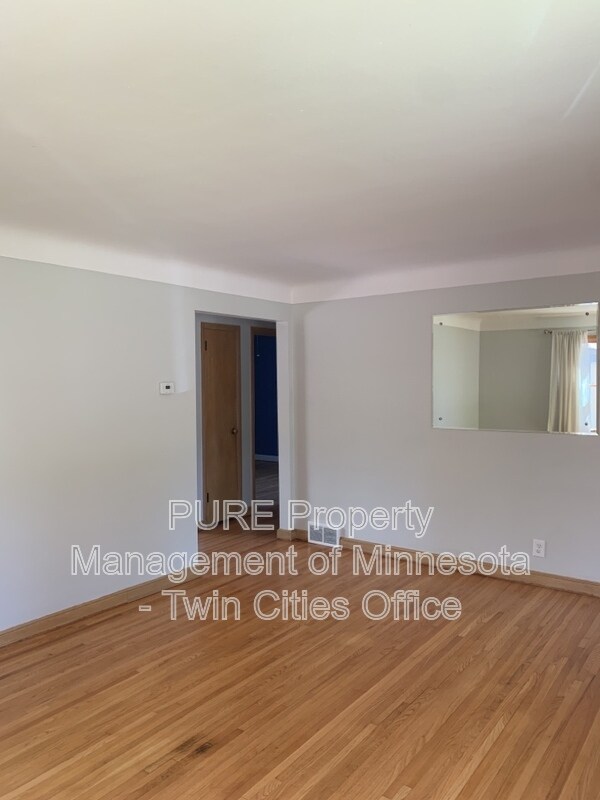 Building Photo - 3552 Stinson Blvd