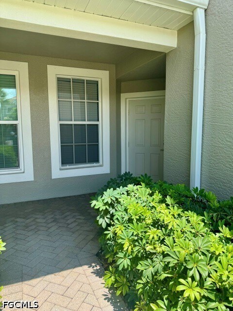 Building Photo - 11011 Mill Creek Way