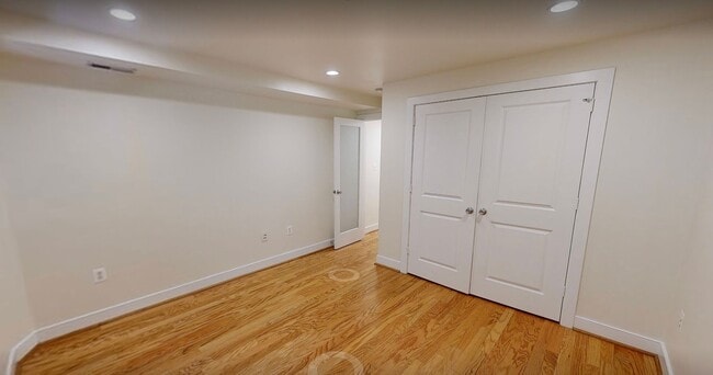 Building Photo - 1462 Harvard St NW