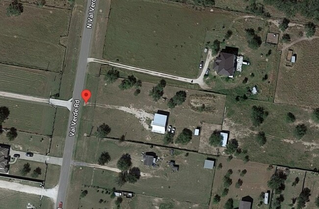 Foto del edificio - 22602 Val Verde Rd