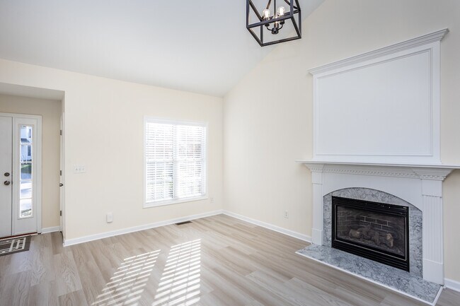 Building Photo - 2708 Upper Dry Falls Ct