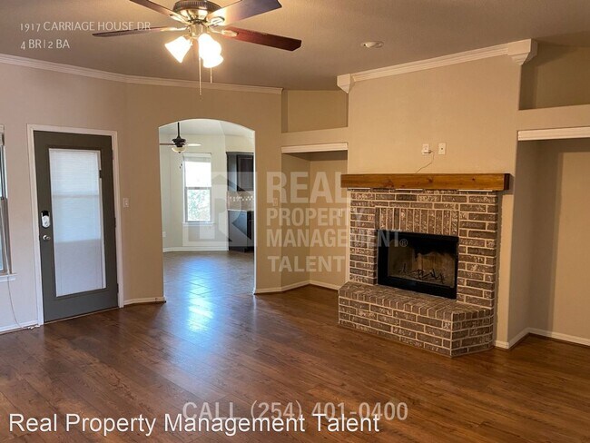 Building Photo - 4 br, 2 bath House - 1917 Carriage House Dr