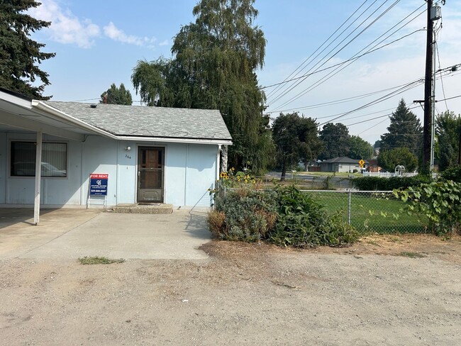Building Photo - 264 N Kentucky Ave