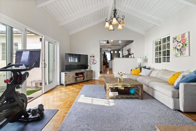 Foto del edificio - 1205 Manzanita Ln