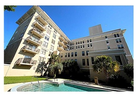 The Haven - 235 6th St NW
