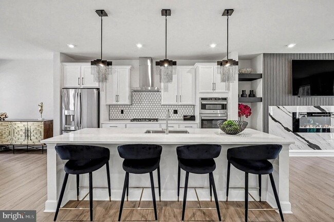Photo - 10878 Foxtrot Cir Unit Apartments